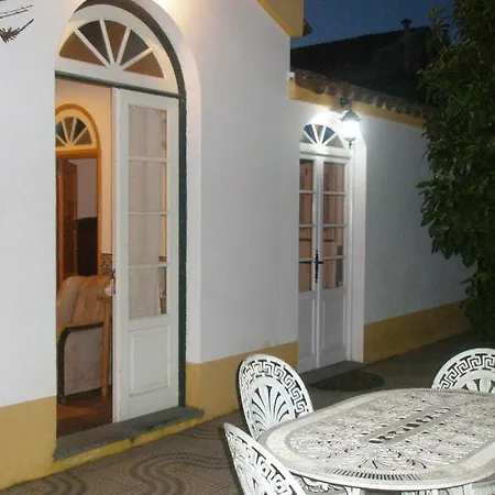 Quinta Nossa Senhora De Lourdes Capelas